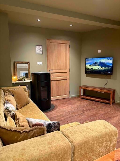 Suites Du Trefle Колмар Екстериор снимка